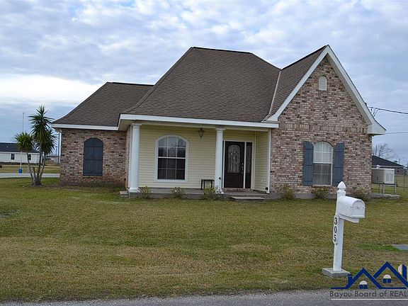 2nd image of 305 Karen Dr