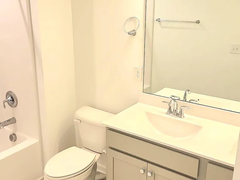 736 Putney Hill Rd — Photo 15