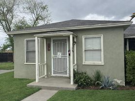 053- 319 Holtby Road