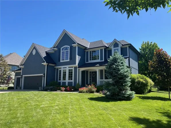 14713 Knox St, Overland Park, KS 66221