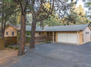 20316 Fairway Dr, Bend, OR 97702