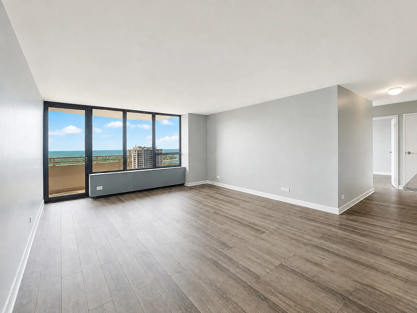 2 bed, 1100 sqft, $3,780 — Photo 2