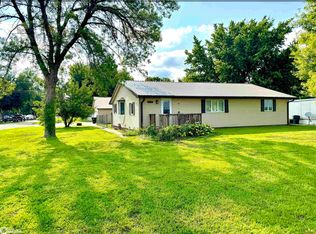 304 Linn St, Whiting, IA 51063