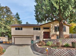 9940 SE 99th Ct, Happy Valley, OR 97086