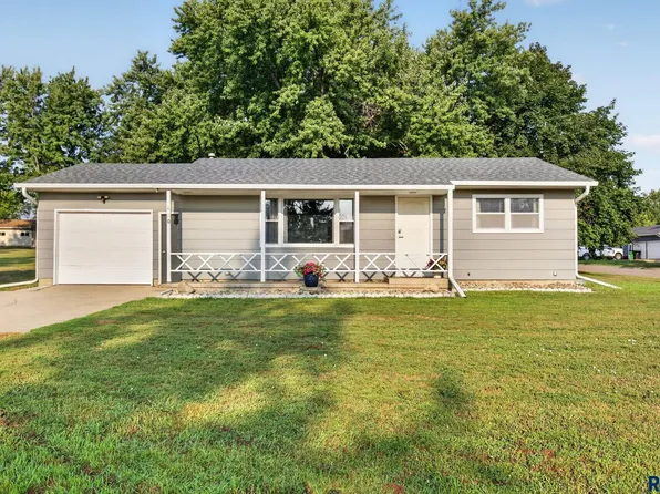 400 S Jefferson St, Humboldt, SD 57035