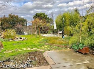 1335 Shakespeare Dr, Concord, CA 94521