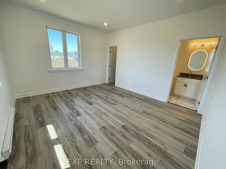 293 Flat Rapids Rd #A — Photo 12