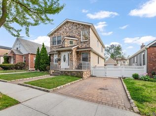 17428 Pidgeon Meadow Road, Fresh Meadows, NY 11365