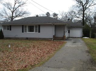 2415 Pennsylvania Ave, Muskegon, MI 49445