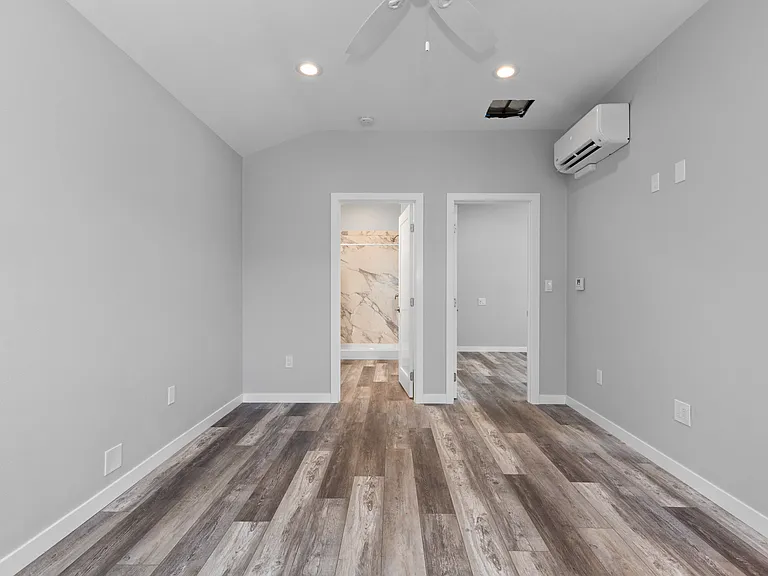831 E Hoover Ave — Photo 33