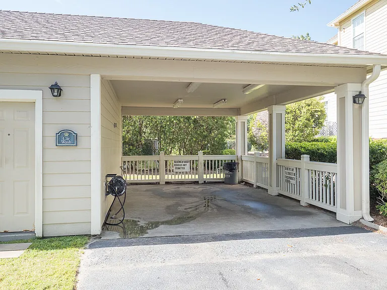 1600 Long Grove Dr #1221 — Photo 21