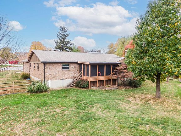 4th image of 5774 Chesterfield Ct