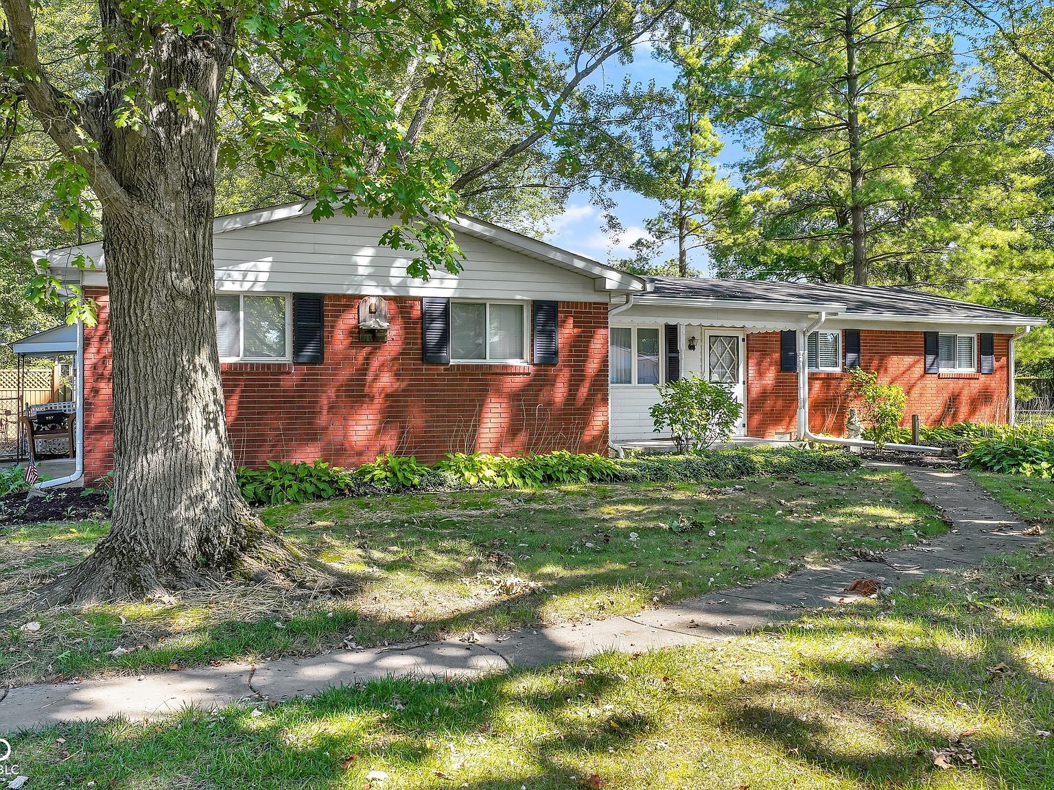 827 Eaglewood Dr, Zionsville, IN 46077 | Zillow