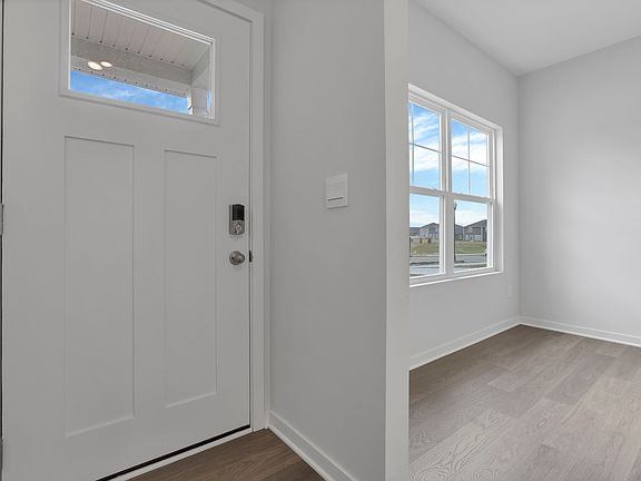 3rd image of 8190 Allegro Dr