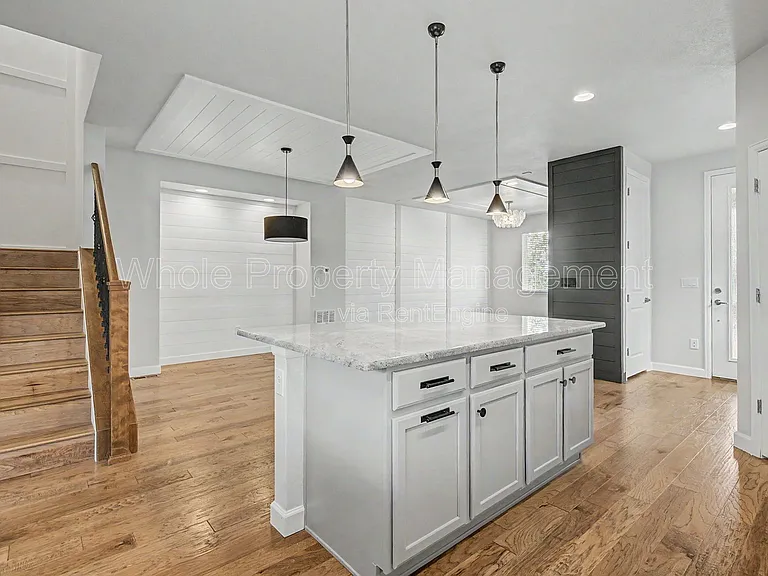 7255 W Evans Ave — Photo 8