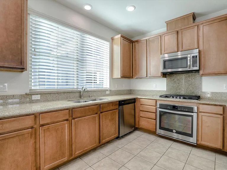 3072 Lina Loop — Photo 15