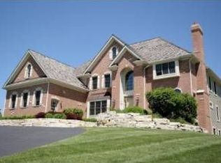 10540 Bull Valley Dr, Woodstock, IL 60098