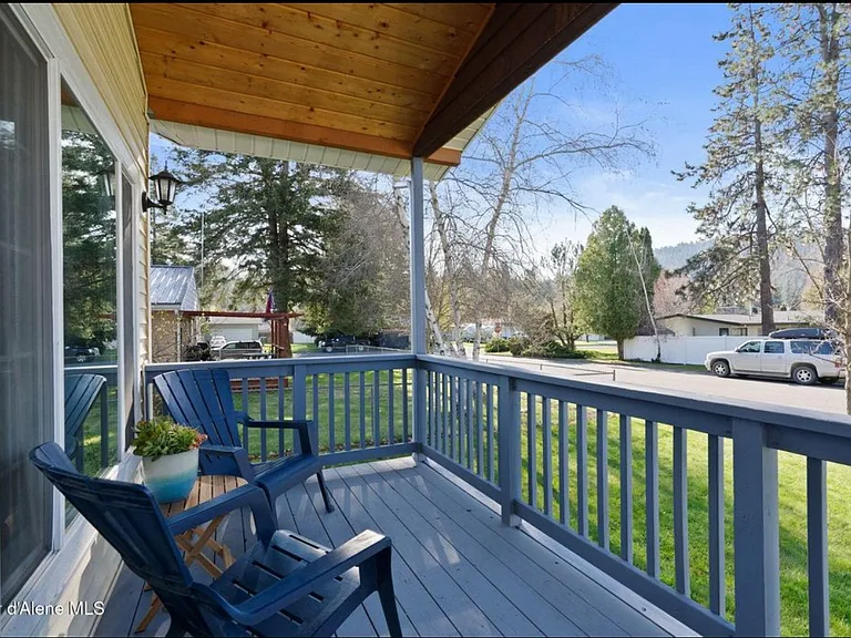 1825 E Fruitdale Ave — Photo 22