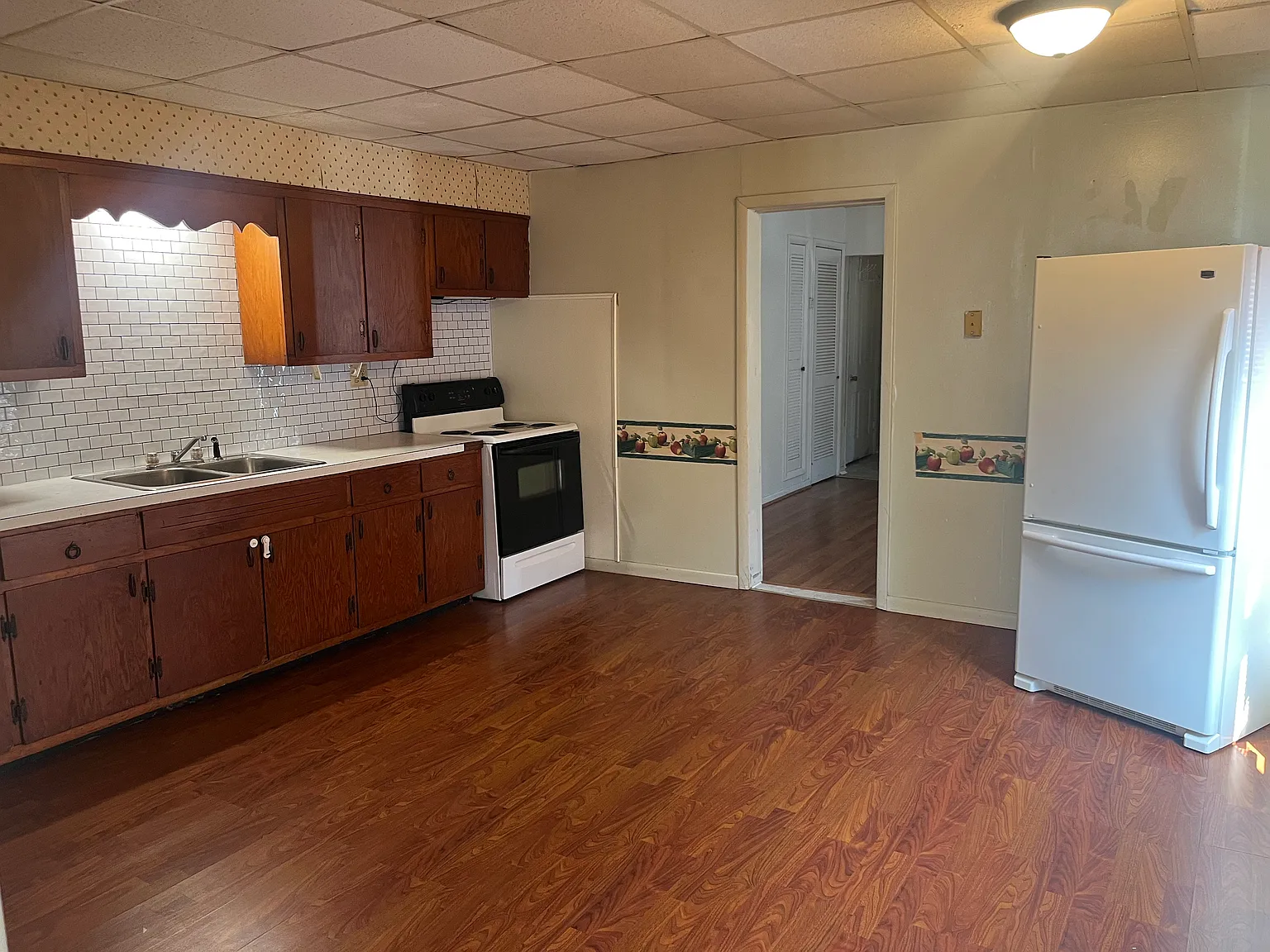 1 bed, 600 sqft, $800 — Photo 2