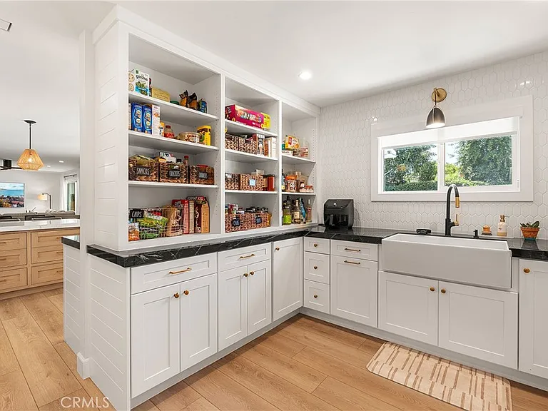24701 Nympha Dr — Photo 24
