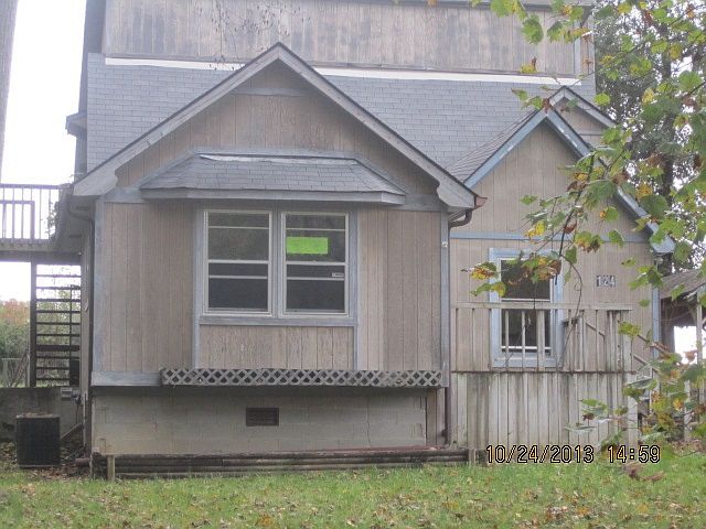 1st image of 124 Poplar Cir