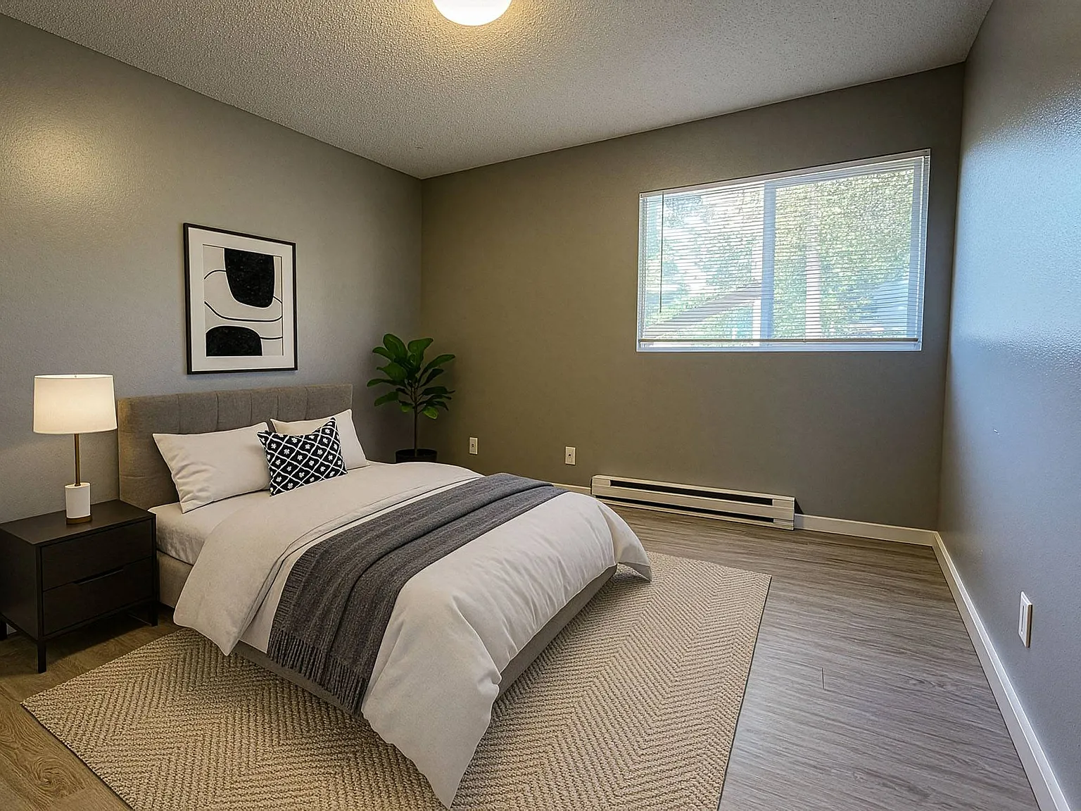 Union Green Apartments — Photo 2
