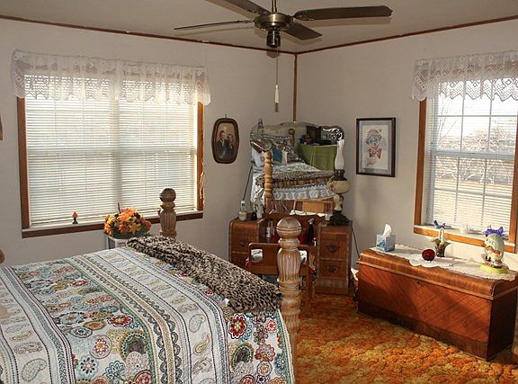 5th image of 1107 N Avenue J