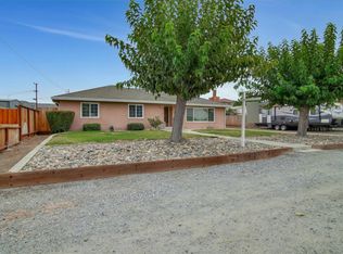 1271 Bonnie View Rd, Hollister, CA 95023
