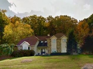 18 Pyngyp Rd, Stony Pt, NY 10980