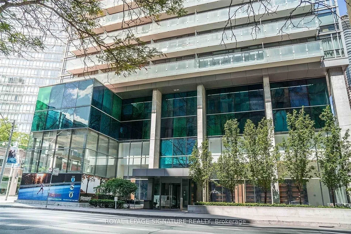 Building Photo - 38 Grenville St #2209