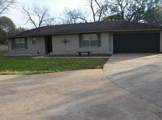 17008 Mathis Rd, Waller, TX 77484