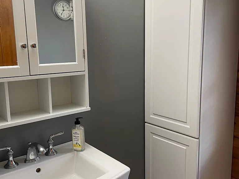 310 Salem St — Photo 13