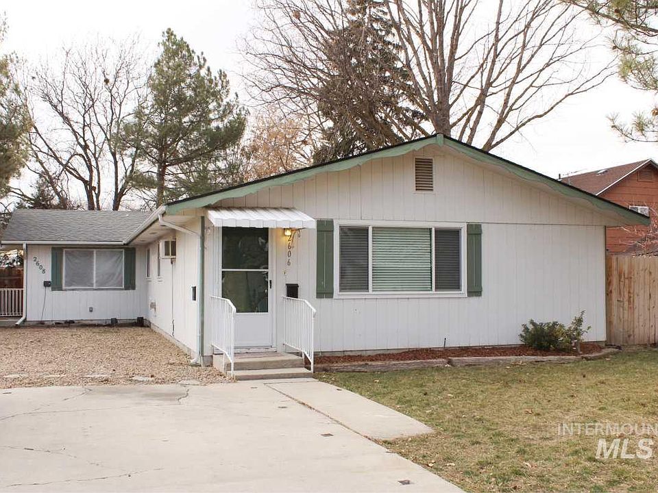 1st image of 2606/2608 College Ave