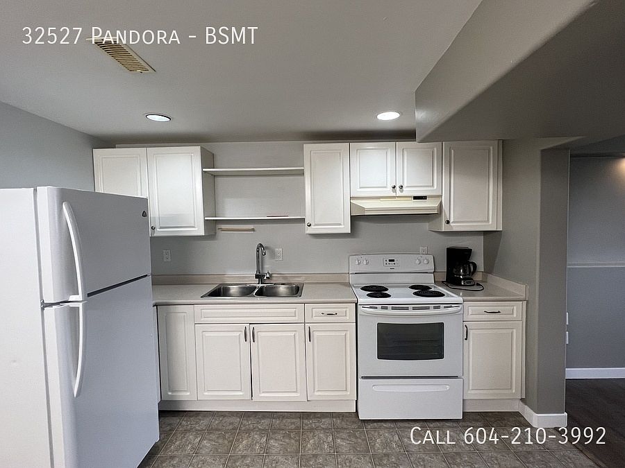 1st image of 32527 Pandora Ave #Basement
