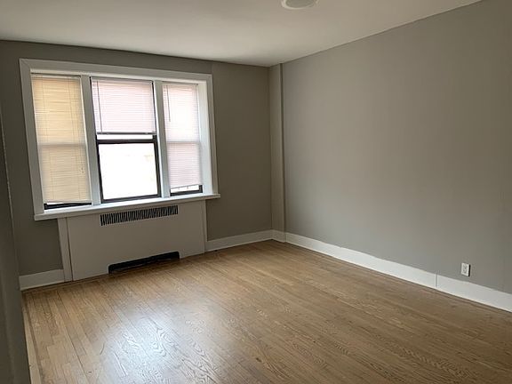 4th image of 3660 Waldo Ave APT 7M