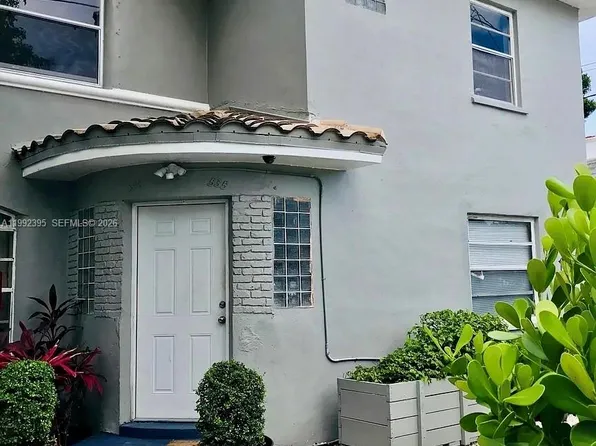 535 NE 68th St, Miami, FL 33138