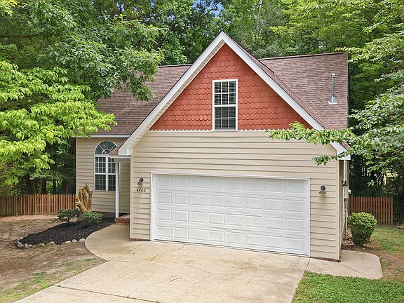 2nd image of 4400 Oakshyre Way