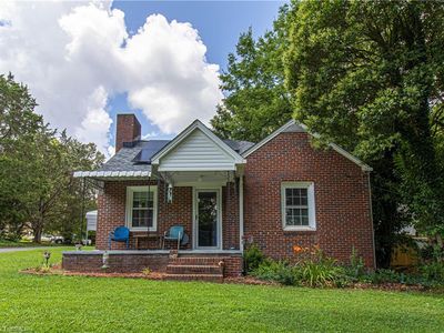 1923 Old Salisbury Rd, Winston Salem, NC, 27127