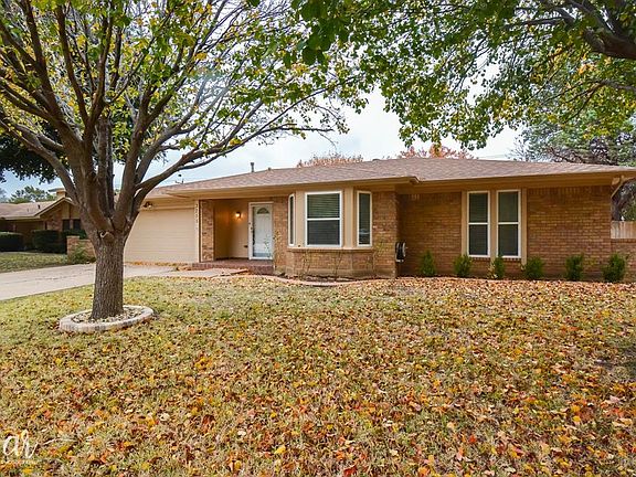 3rd image of 3258 Winterhawk Dr