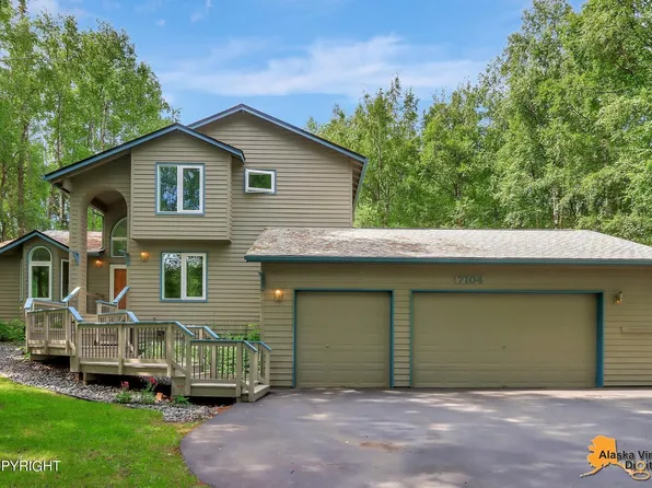7104 Lowell Cir, Anchorage, AK 99502