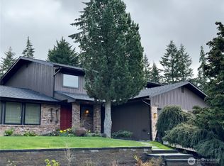 20230 41st Pl NE, Lake Forest Park, WA