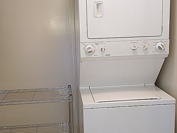 4th image of 735 San Carlos Ct