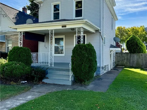 2243 Independence Ave, Niagara Falls, NY 14301