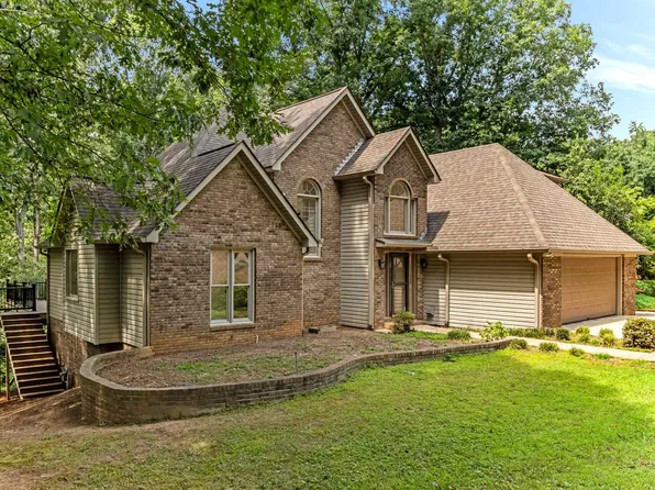 412 Woodgrove Trce, Spartanburg, SC 29301