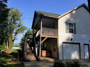 90 Brookside Ave, Black Mountain, NC 28711