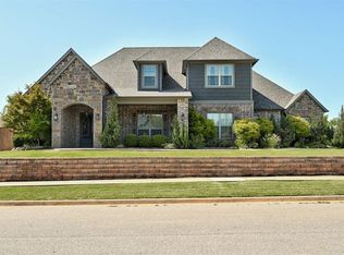 2017 Providence Dr, Norman, OK 73071