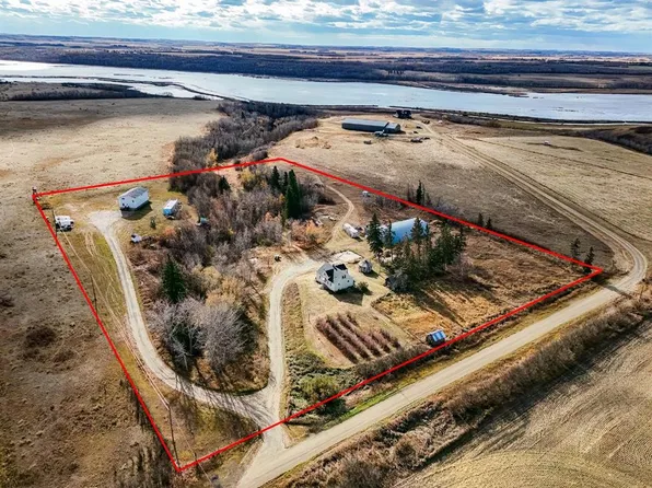 20203 N Township Rd #460, Camrose County, AB T4V 5E7