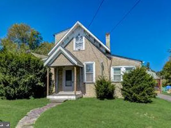 1146 Main St, Linfield, PA 19468