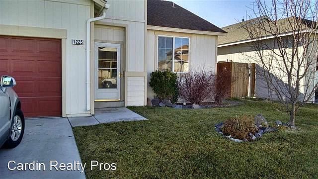 1st image of 1225 Mountain Rose Dr