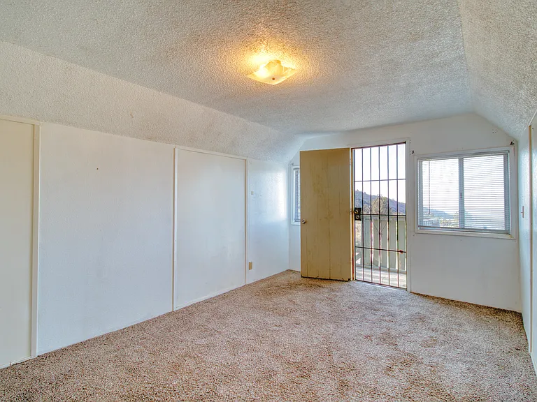 2300 Rattlesnake Gulch Rd — Photo 36